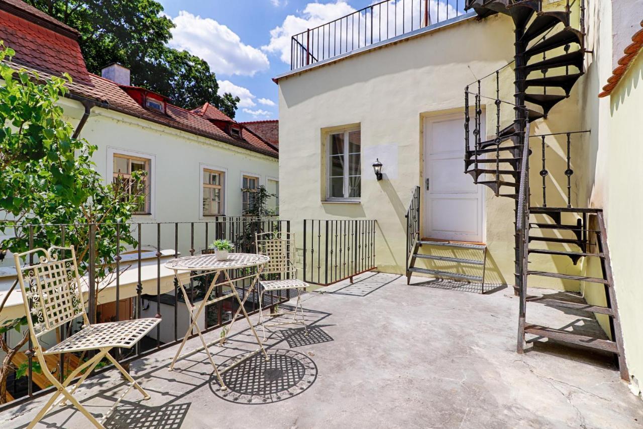 Aparts By The Bridge Apartamento Praga